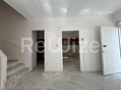 Photo 2,Σαλόνι,ΕΝΟΙΚΊΑΣΗ,Κατοικία,Μεζονέτα,270τ.μ,€1,800,Πανόραμα