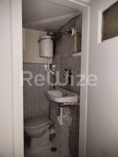 Photo 4,Μπάνιο,ΕΝΟΙΚΊΑΣΗ,Επαγγελματικό,Κατάστημα,62τ.μ,€400,Παγκράτι