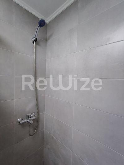 Photo 10,Μπάνιο,ΕΝΟΙΚΊΑΣΗ,Κατοικία,Διαμέρισμα,85τ.μ,€1,200,Παγκράτι
