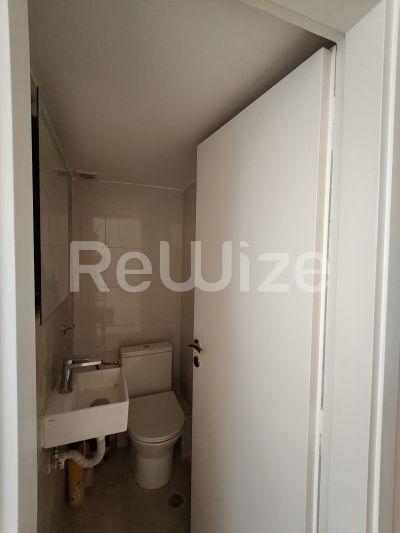 Photo 4,WC,ΕΝΟΙΚΊΑΣΗ,Κατοικία,Διαμέρισμα,100τ.μ,€1,500,Παγκράτι