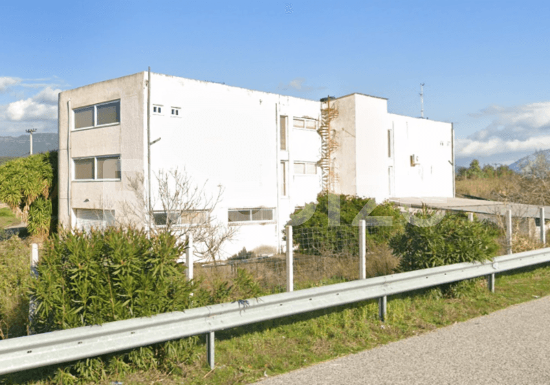 Photo 2,Balcony,RENT,Professional,Building,195sqm,€99,000,Mesologi