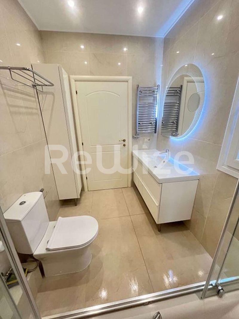 Photo 14,Μπάνιο,ΠΏΛΗΣΗ,Κατοικία,Διαμέρισμα,210τ.μ,€750,000,Καραμπουρνάκι