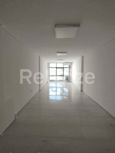 Photo 1,Πισίνα,ΕΝΟΙΚΊΑΣΗ,Επαγγελματικό,Γραφείο,50τ.μ,€400,Κέντρο Θεσσαλονίκης