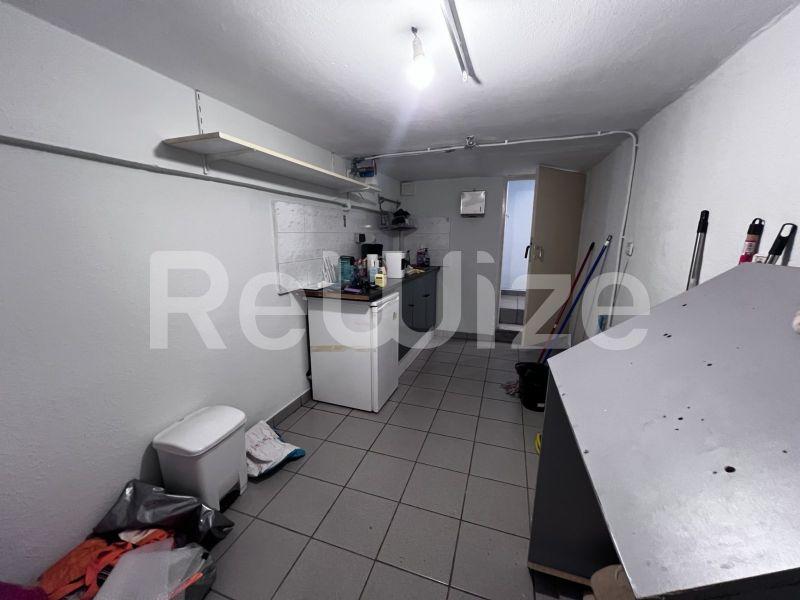 Photo 10,Σαλόνι,ΕΝΟΙΚΊΑΣΗ,Επαγγελματικό,Γραφείο,146τ.μ,€800,Κηφισιά
