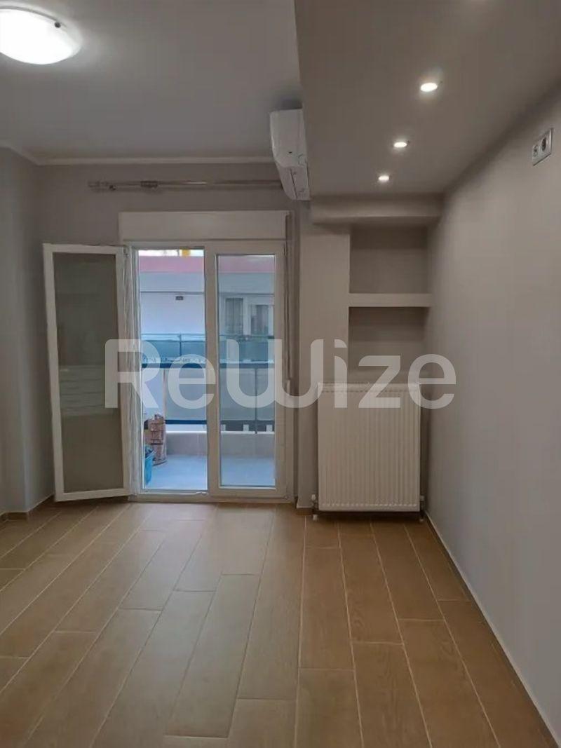 Photo 4,Σαλόνι,ΠΏΛΗΣΗ,Κατοικία,Διαμέρισμα,80τ.μ,€229,000,Νέα Παραλία