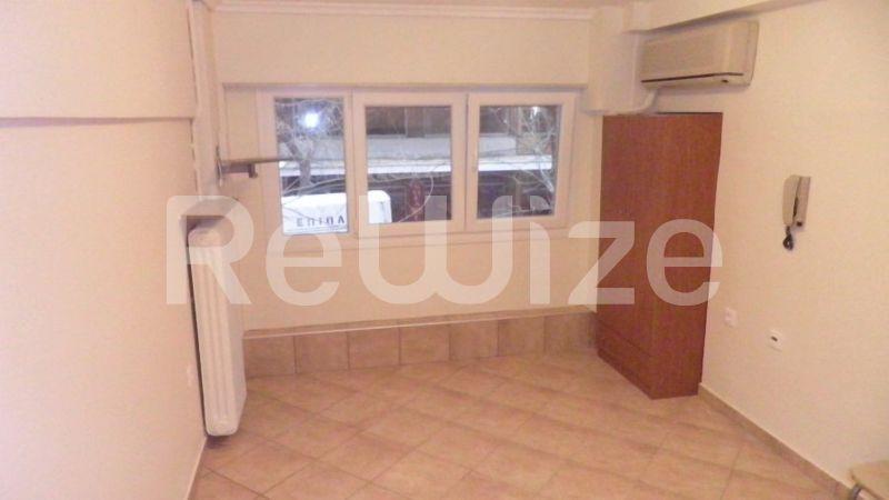 Photo 1,Living Room,RENT,Residency,Studio,22sqm,€260,Kentro Thessalonikis