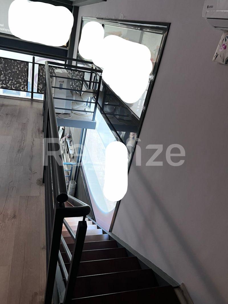 Photo 3,Balcony,SALE,Professional,Store,72sqm,€225,000,Thermi