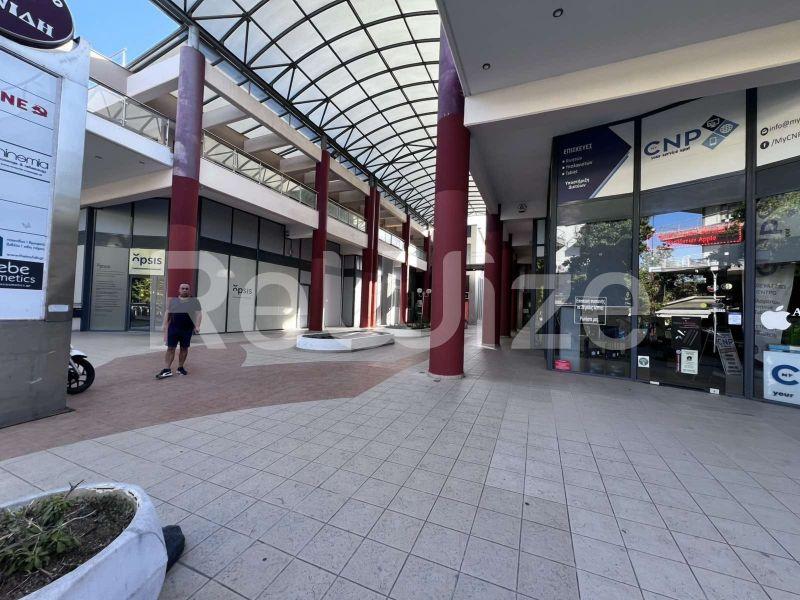 Photo 12,Bathroom,SALE,Professional,Store,72sqm,€225,000,Thermi