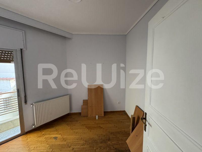 Photo 8,Living Room,RENT,Residency,Apartment,100sqm,€700,Ippokrateio
