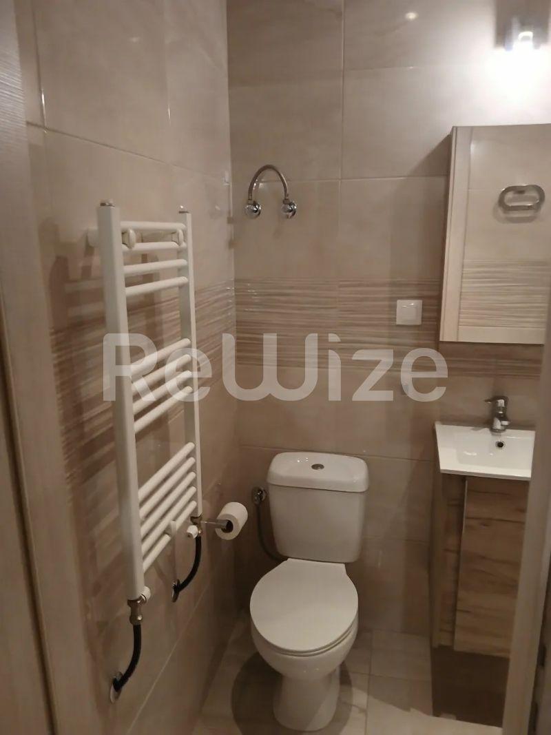 Photo 13,Bathroom,RENT,Residency,Studio,35sqm,€400,Kato Toumpa