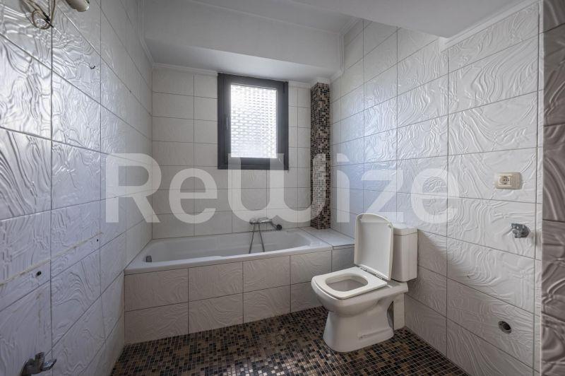 Photo 8,Μπάνιο,ΠΏΛΗΣΗ,Κατοικία,Διαμέρισμα,75τ.μ,€219,000,Κέντρο Καλαμαριάς