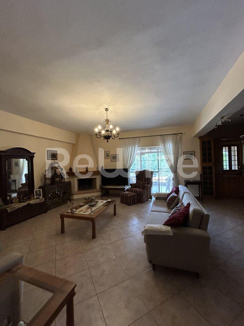 Photo 2,Σαλόνι,ΠΏΛΗΣΗ,Κατοικία,Μεζονέτα,256τ.μ,€270,000,Νέα Μηχανιώνα