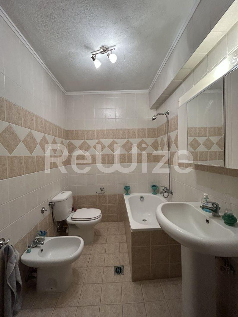 Photo 14,Μπάνιο,ΠΏΛΗΣΗ,Κατοικία,Μεζονέτα,256τ.μ,€270,000,Νέα Μηχανιώνα