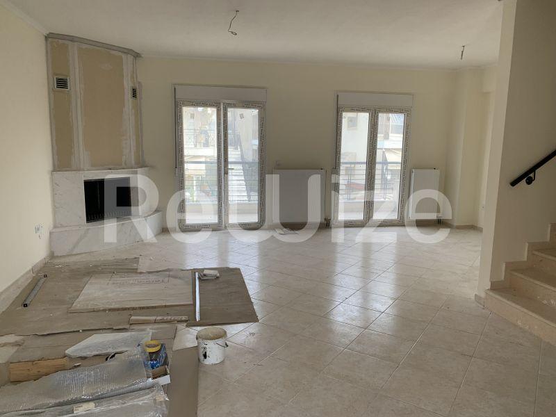 Photo 1,Living Room,SALE,Residency,Maisonette,176sqm,€370,000,Pylaia