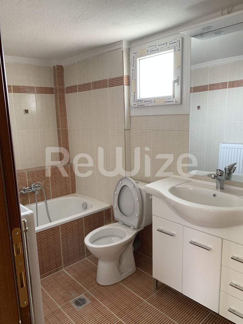Photo 9,Bathroom,SALE,Residency,Maisonette,176sqm,€370,000,Pylaia