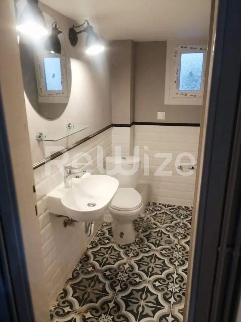 Photo 12,Μπάνιο,ΕΝΟΙΚΊΑΣΗ,Κατοικία,Διαμέρισμα,100τ.μ,€850,Μαρτίου