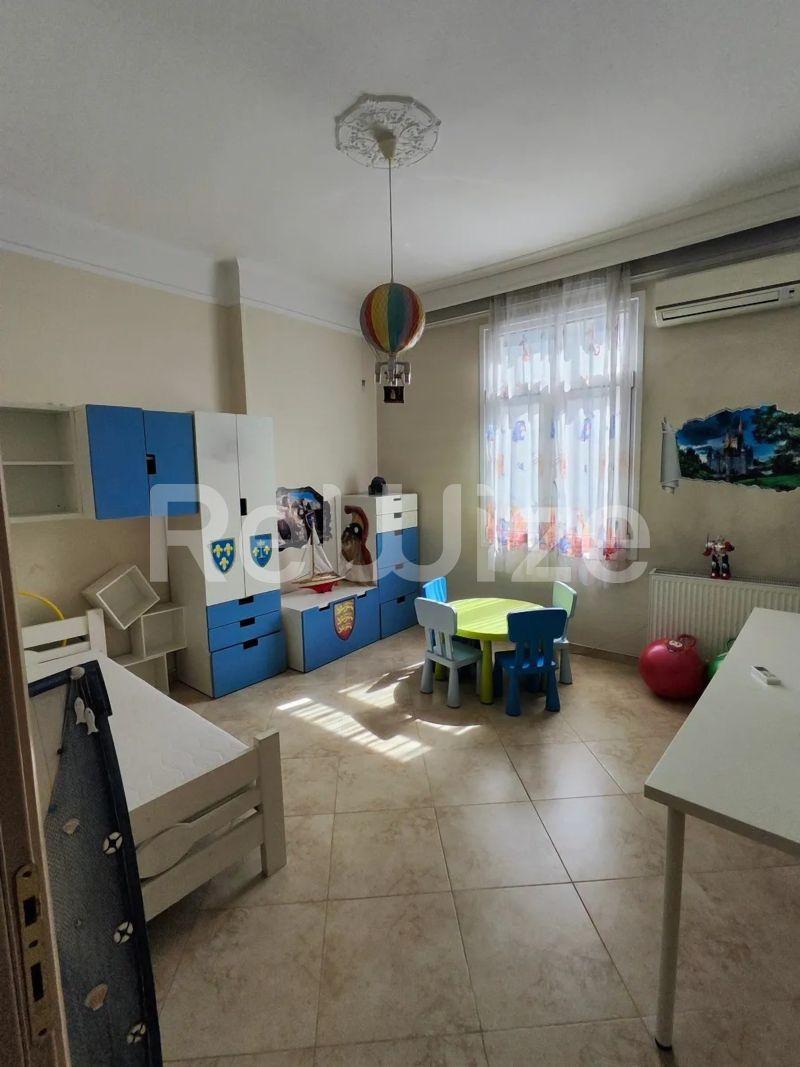 Photo 13,Υπνοδωμάτιο,ΕΝΟΙΚΊΑΣΗ,Κατοικία,Διαμέρισμα,80τ.μ,€1,000,Κέντρο Θεσσαλονίκης