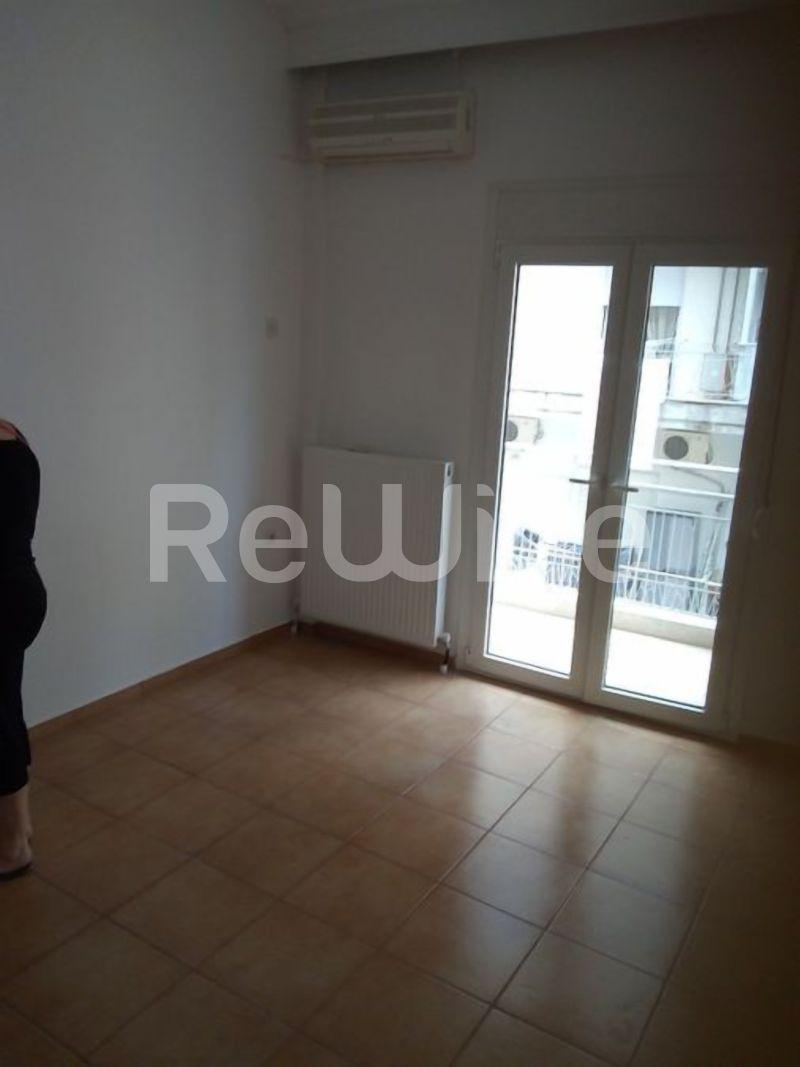 Photo 2,Bedroom,SALE,Residency,Apartment,50sqm,€165,000,Kentro Thessalonikis
