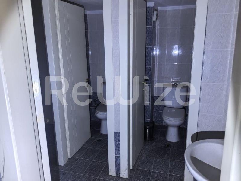 Photo 18,WC,ΕΝΟΙΚΊΑΣΗ,Επαγγελματικό,Κατάστημα,405τ.μ,€1,500,Σταυρούπολη