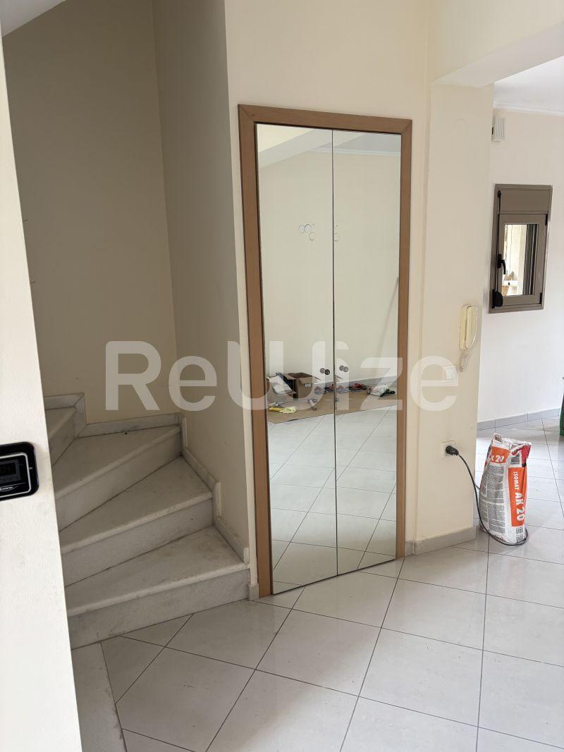 Photo 9,Living Room,RENT,Residency,Maisonette,162sqm,€800,Kardia