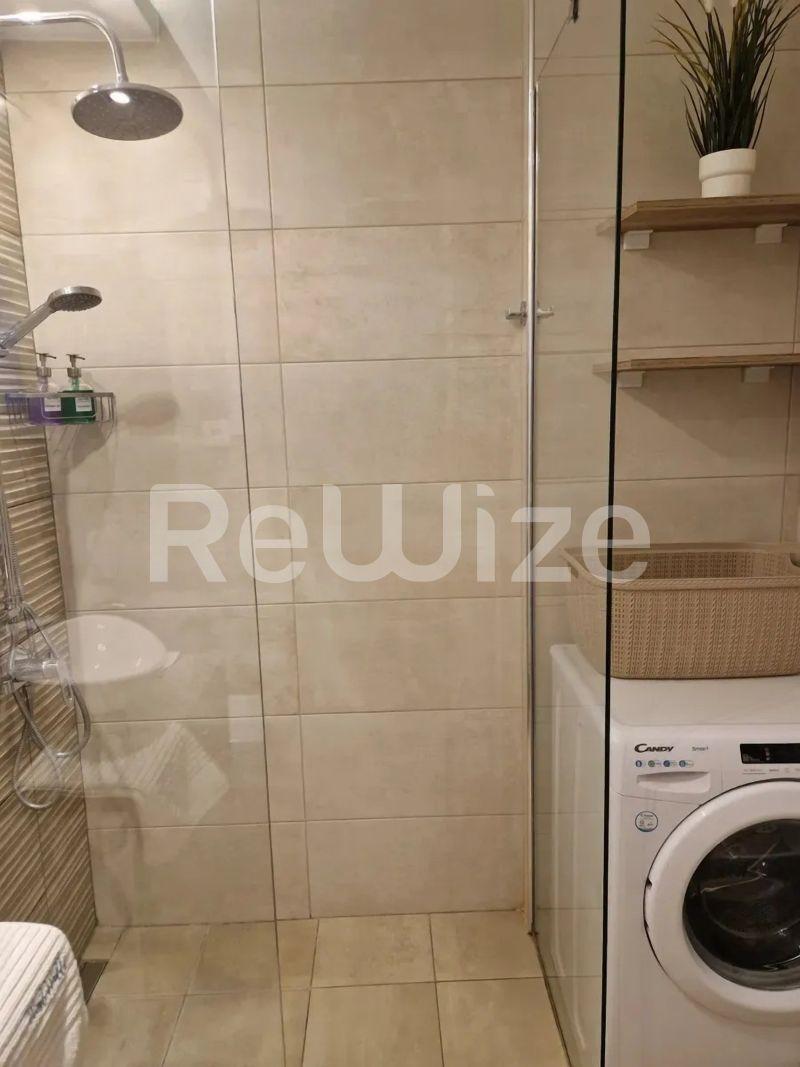 Photo 15,Bathroom,SALE,Residency,Apartment,60sqm,€200,000,Kentro Thessalonikis