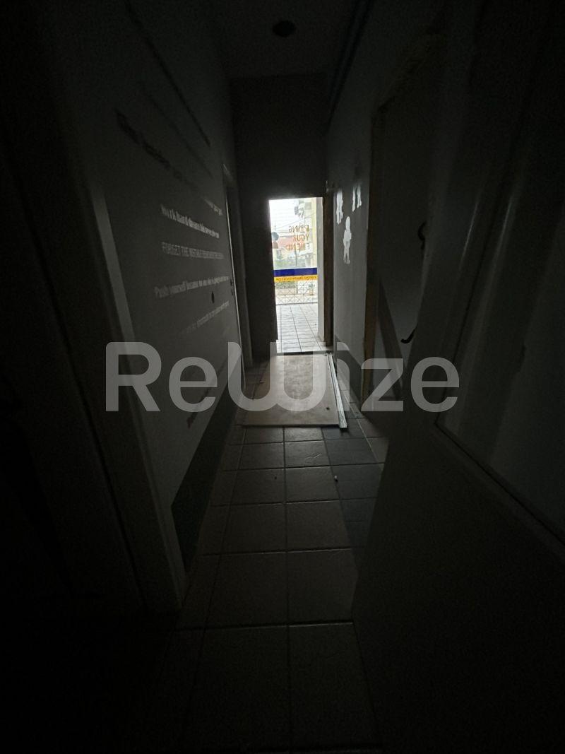 Photo 20,Διάδρομος,ΠΏΛΗΣΗ,Επαγγελματικό,Κατάστημα,160τ.μ,€130,000,Περαία