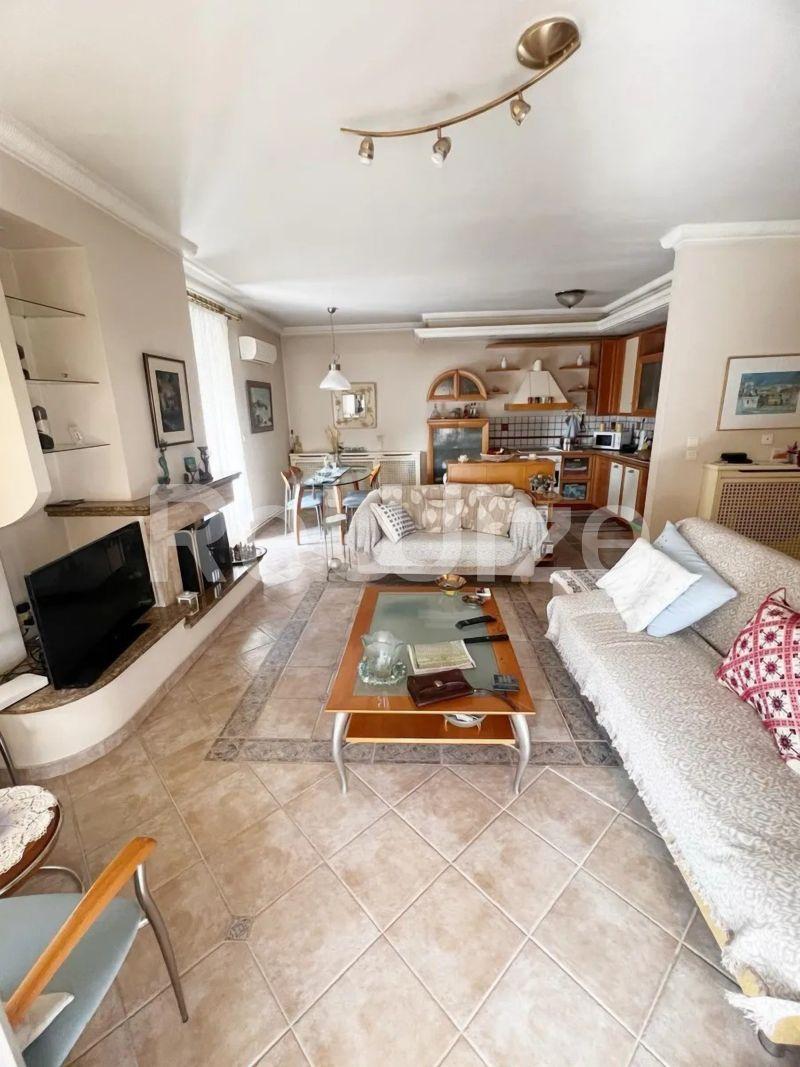 Photo 1,Living Room,SALE,Residency,Apartment,117sqm,€280,000,Pylaia