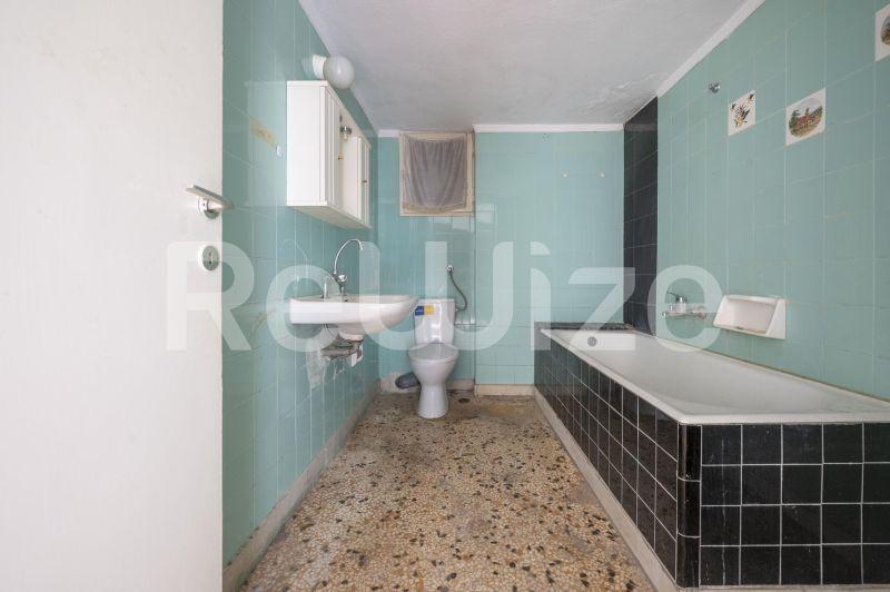 Photo 12,Bathroom,SALE,Residency,Apartment,107sqm,€59,000,Diavata