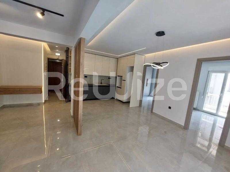 Photo 3,Living Room,SALE,Residency,Apartment,105sqm,€275,000,Martiou