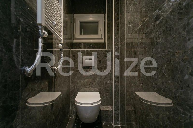 Photo 8,Bathroom,SALE,Residency,Apartment,41sqm,€114,000,Faliro