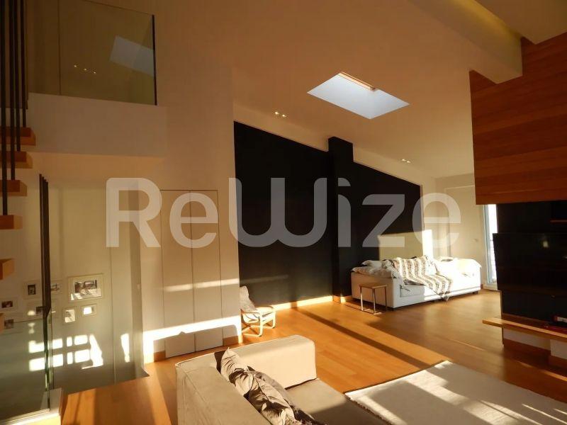 Photo 20,Σαλόνι,ΠΏΛΗΣΗ,Κατοικία,Μεζονέτα,330τ.μ,€750,000,Πεύκα