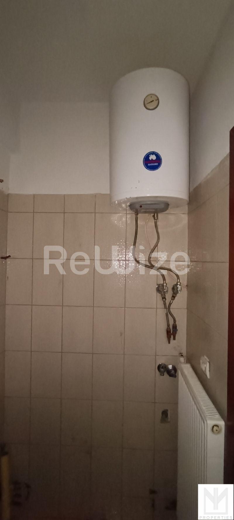 Photo 9,Μπάνιο,ΠΏΛΗΣΗ,Κατοικία,Διαμέρισμα,45τ.μ,€97,000,Φλογητά