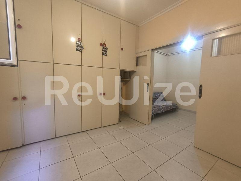 Photo 3,Living Room,SALE,Residency,Apartment,35sqm,€35,000,Kypseli