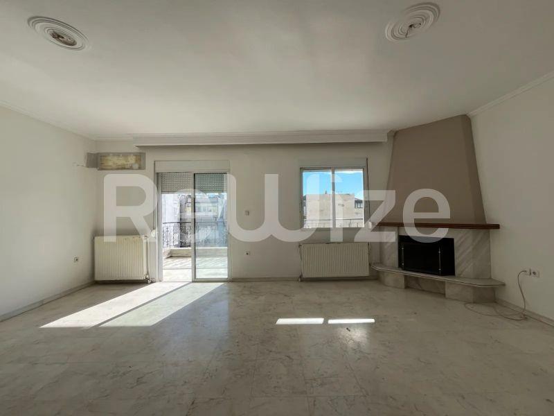 Photo 2,Σαλόνι,ΠΏΛΗΣΗ,Κατοικία,Διαμέρισμα,90τ.μ,€190,000,Νεάπολη