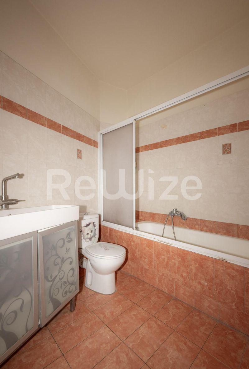 Photo 4,Bathroom,SALE,Residency,Apartment,75sqm,€190,000,Moschato