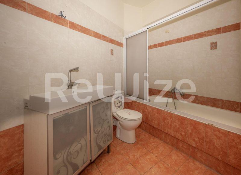 Photo 5,Bathroom,SALE,Residency,Apartment,75sqm,€190,000,Moschato