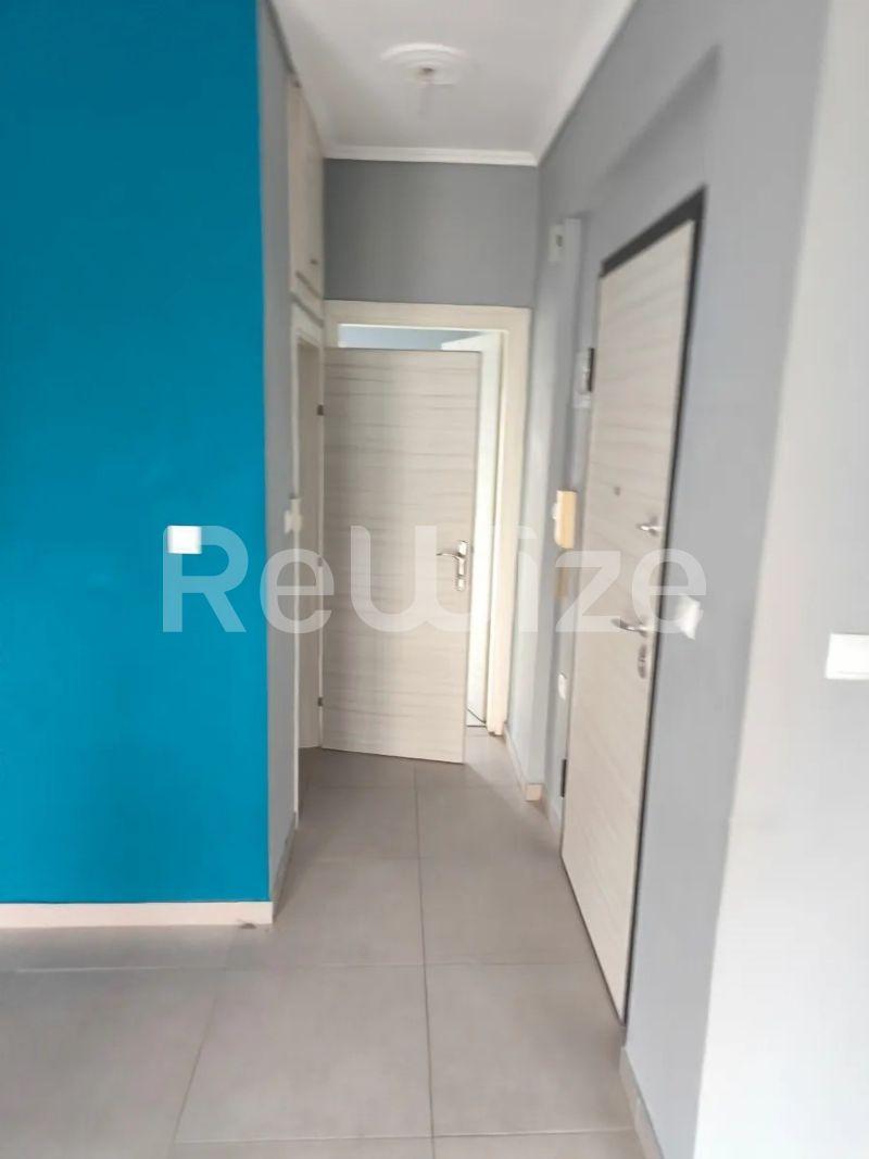 Photo 15,Corridor,SALE,Residency,Apartment,58sqm,€120,000,Polichni