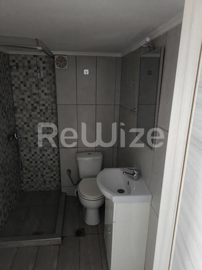 Photo 10,Bathroom,SALE,Residency,Apartment,58sqm,€120,000,Polichni
