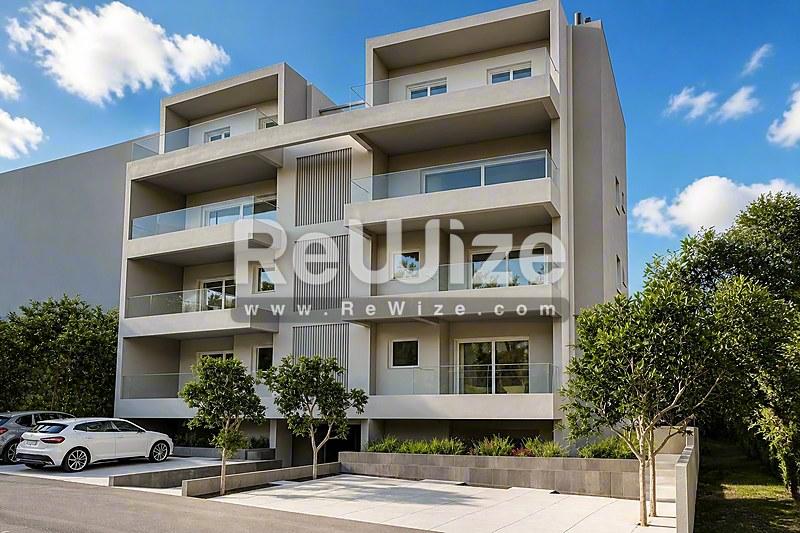 Maisonette 120 m² in Pylaia-Chortiatis, facade