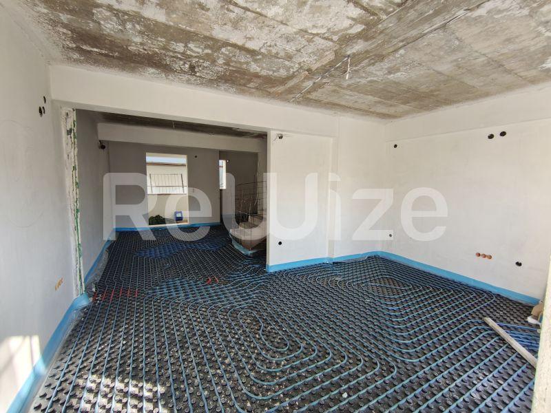 Photo 2,Living Room,SALE,Residency,Maisonette,200sqm,€600,000,Pylaia
