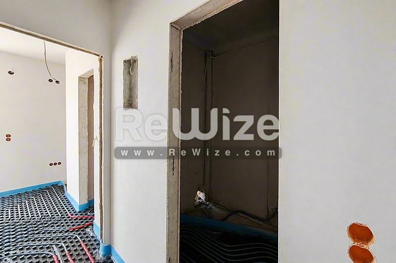 Maisonette 200 m² in Pylaia-Chortiatis, hallway