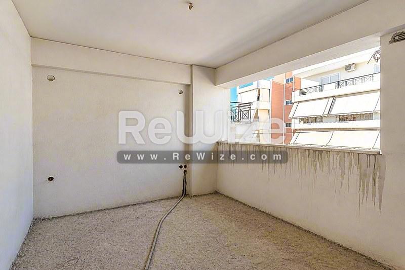 Detached house 406 m² in Acharnes, balcony