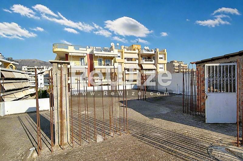 Detached house 406 m² in Acharnes, facade