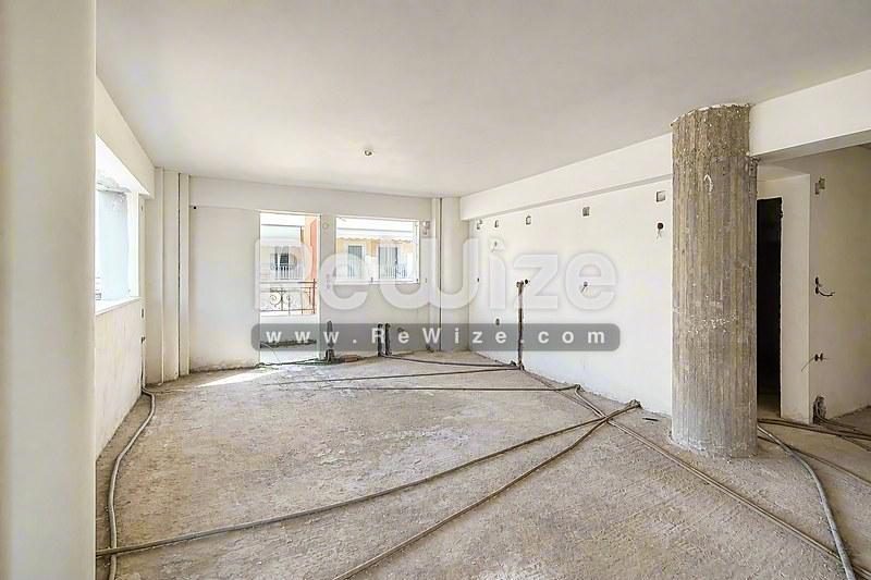 Detached house 406 m² in Acharnes, living room