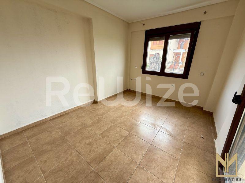 Photo 13,Σαλόνι,ΠΏΛΗΣΗ,Κατοικία,Μονοκατοικία,180τ.μ,€110,000,Βεργίνα