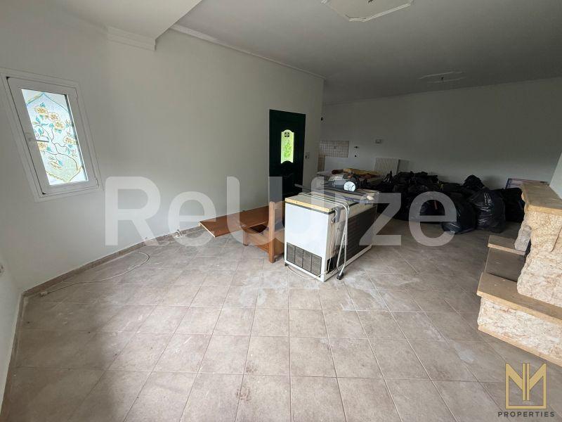 Photo 22,Σαλόνι,ΠΏΛΗΣΗ,Κατοικία,Μονοκατοικία,275τ.μ,€132,000,Νάουσα