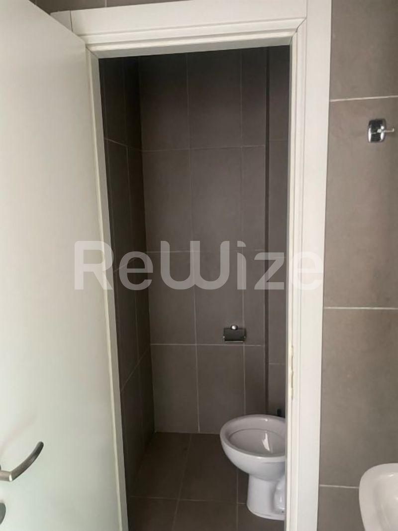 Photo 14,Μπάνιο,ΕΝΟΙΚΊΑΣΗ,Κατοικία,Διαμέρισμα,41τ.μ,€500,Βαρδάρης