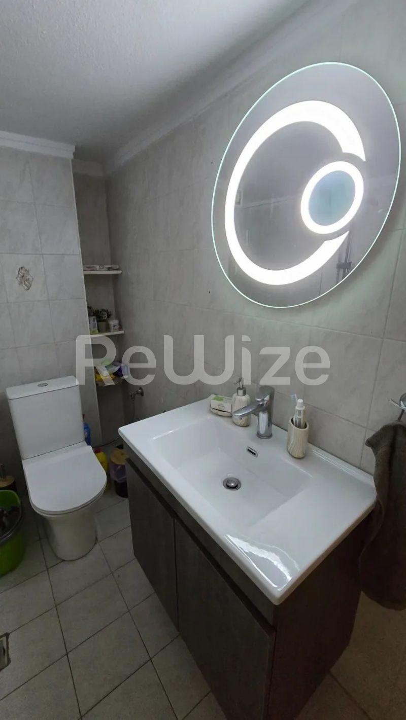 Photo 17,Bathroom,RENT,Residency,Apartment,47sqm,€650,Vardaris