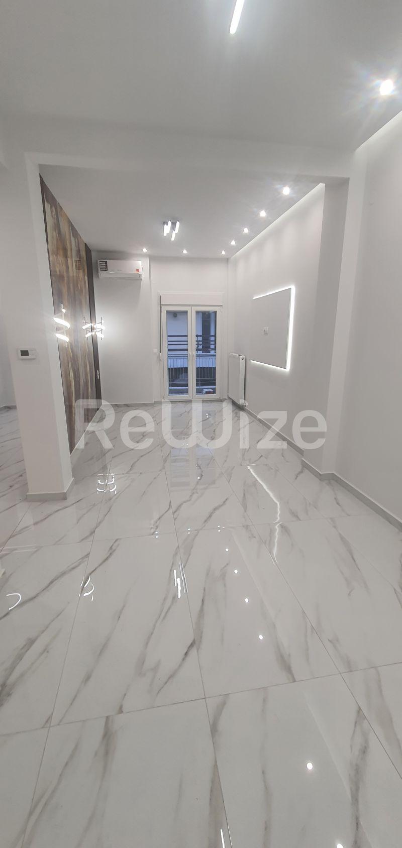 Photo 9,Σαλόνι,ΠΏΛΗΣΗ,Κατοικία,Διαμέρισμα,65τ.μ,€180,000,Ανάληψη