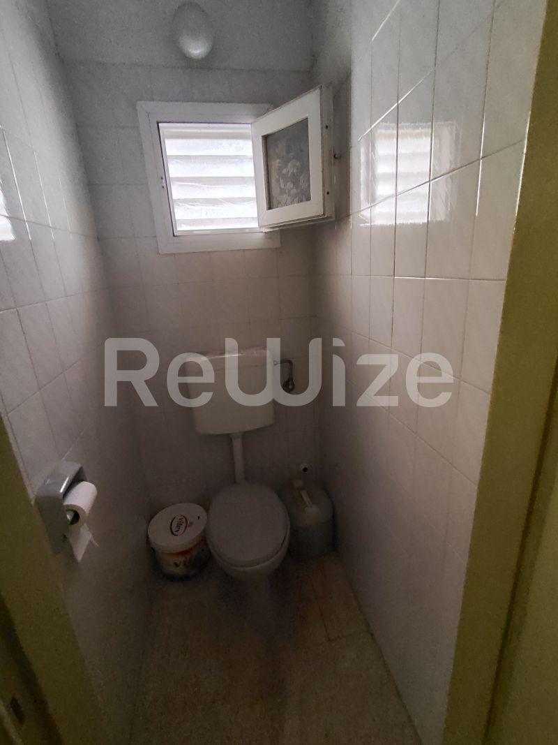 Photo 24,WC,ΠΏΛΗΣΗ,Επαγγελματικό,Κατάστημα,60τ.μ,€73,000,Ξηροκρήνη